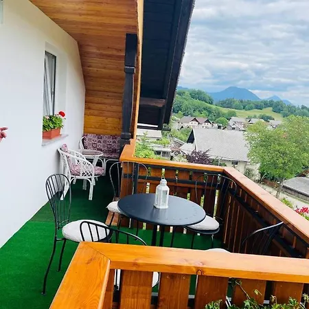 Apartma Pavla דירה *