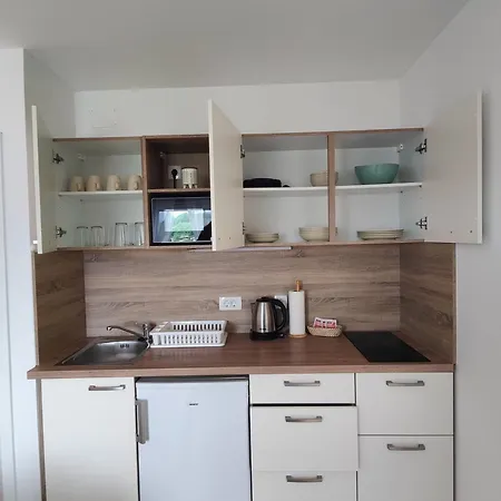 Apartma & Studio Pavla *