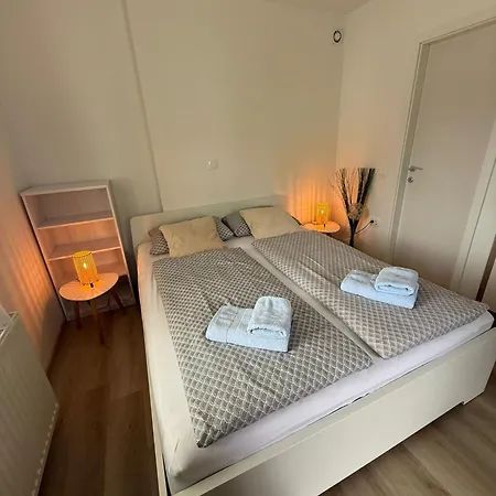 Apartma & Studio Pavla Apartment *