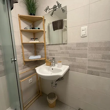 Apartma & Studio Pavla * Spodnje Gorje